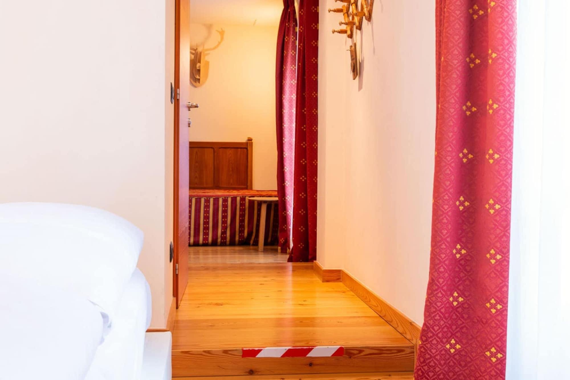 Hotel Berthod 쿠르마예 외부 사진