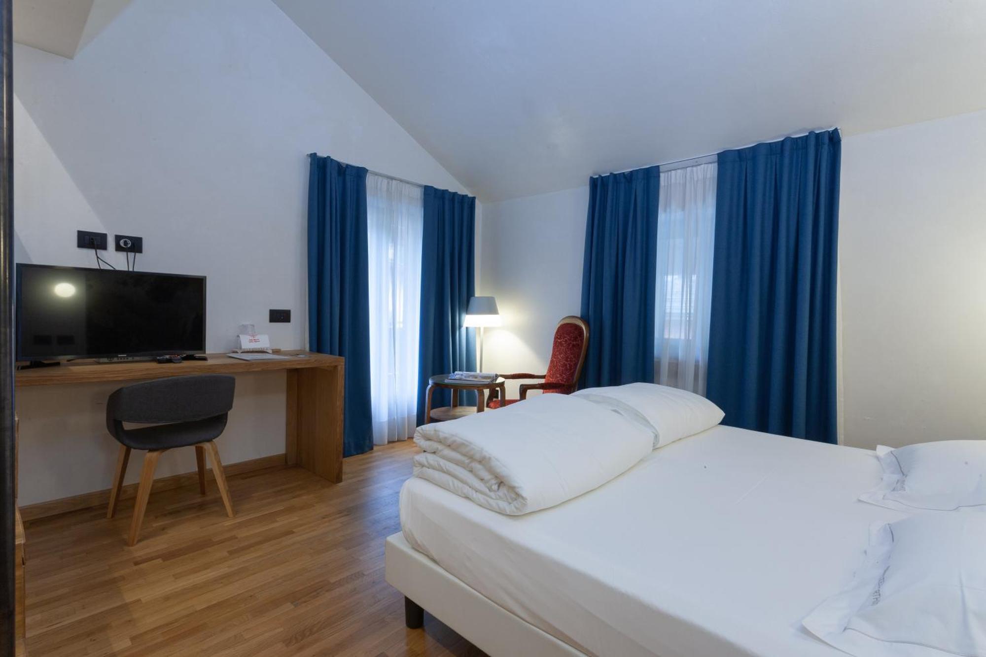 Hotel Berthod 쿠르마예 외부 사진